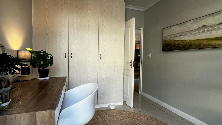 3 Bedroom Property for Sale in Royal Ascot Western Cape